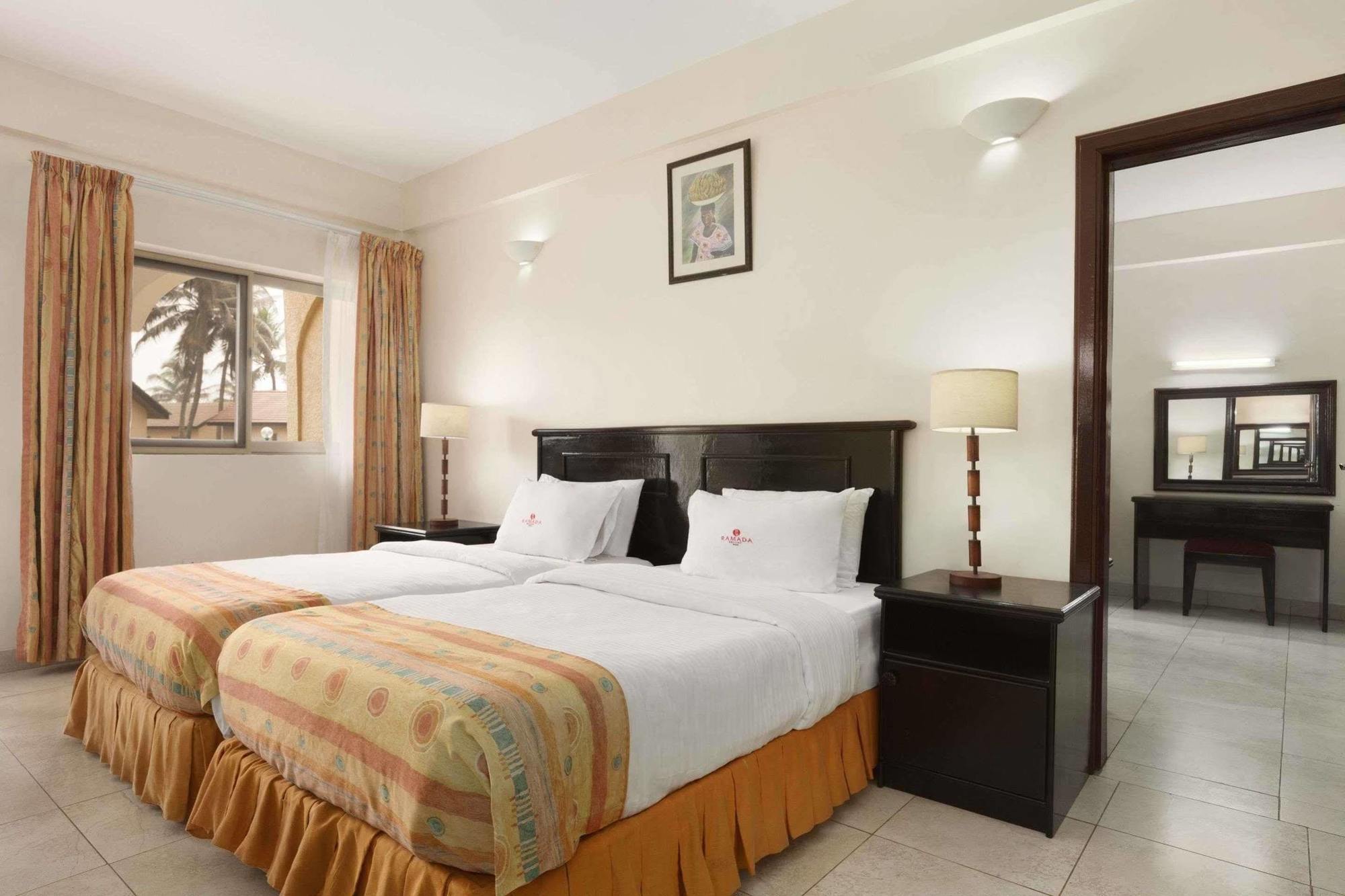 Ramada Resort Accra Ngoại thất bức ảnh